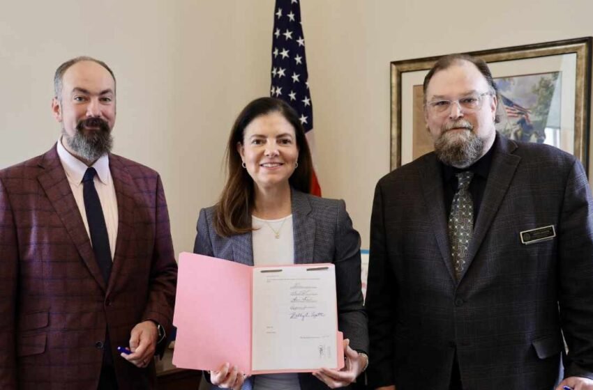  First State Bitcoin Reserve Law Passed—NH Clears Treasury to Buy Crypto