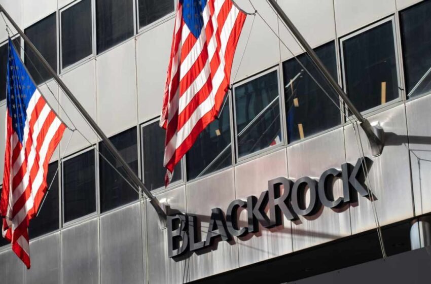  Blackrock Discusses Crypto Regulation With SEC to Push Urgent Rule Overhaul
