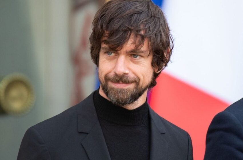  Jack Dorsey Fights Against Sats, Supports Controversial Changes for Bitcoin