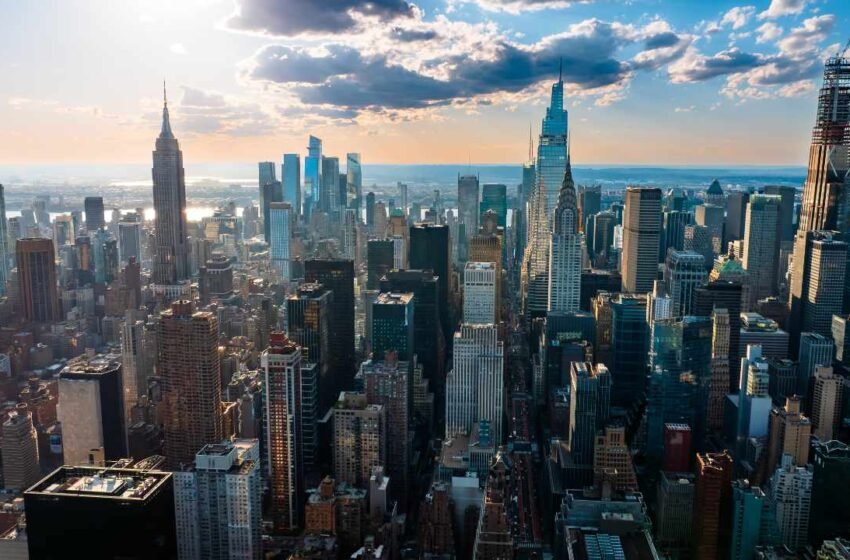  NYC Mayor Goes Full Crypto With Council Launch and Tax Plan