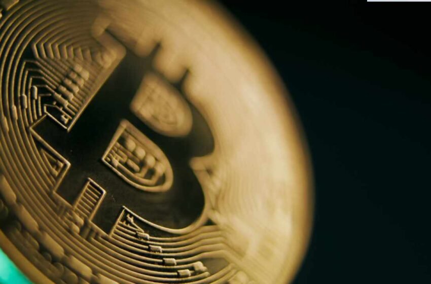  Robert Kiyosaki Reveals Why He Trusts Bitcoin With His Wealth