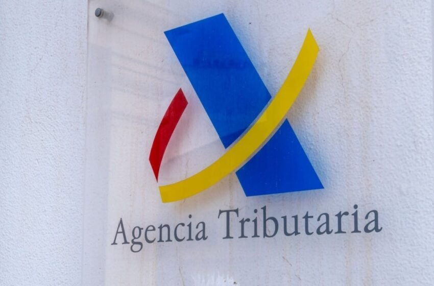  No, Spanish Citizens Don’t Have to Report Cash Withdrawals Over €3,000 in Advance to the Tax Agency