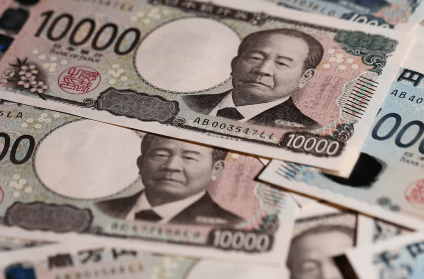  The World’s Most Dangerous Bond? Analyst Sounds the Alarm on Japan’s 40-Year JGB Market