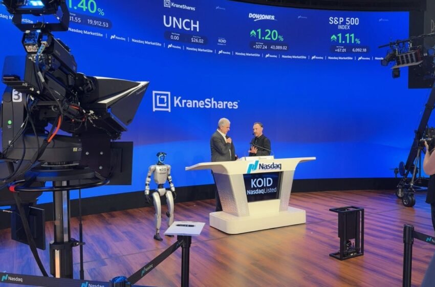  For the First Time Ever, a Humanoid Robot Rings the Nasdaq Opening Bell