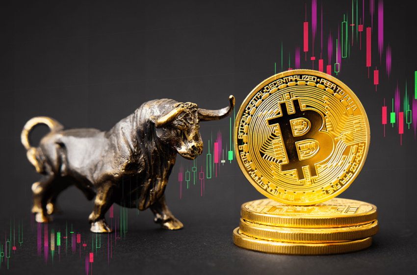  Bitcoin Must Stay Above $98K to Avoid Bearish Breakdown, Experts Say