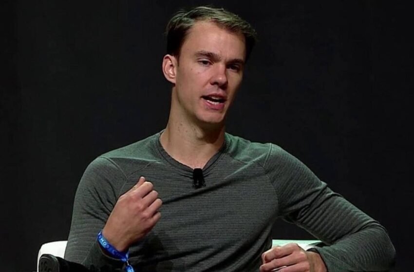  Coinbase Co-Founder Fred Ehrsam Raises $100M for Brain Interface Startup