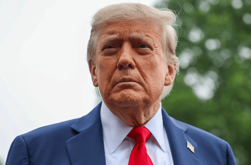  Trump Drafts Letter to Fire Fed Chair Powell, Polls GOP Support: NYT 