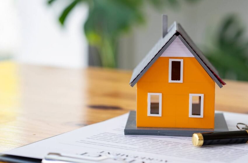  US Senators Raise Red Flags Over Crypto-Driven Mortgage Expansion Plan