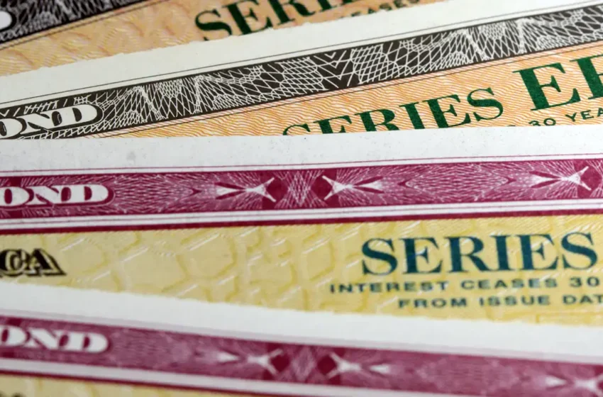  Tokenized Treasury Frenzy Fizzles With Stunning $800M Weekly Drop