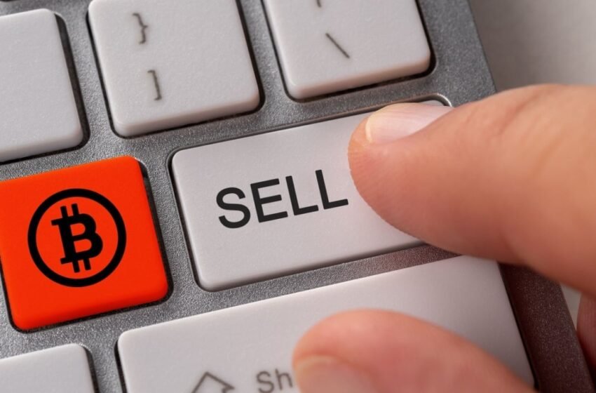  El Salvador Moves Bitcoin for Safety Purposes: Is a Selloff Coming?