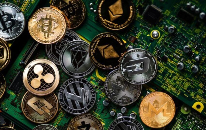  Altcoins today: BNB tops $1,300 all-time high, CAKE extends rally, SOL eyes $250