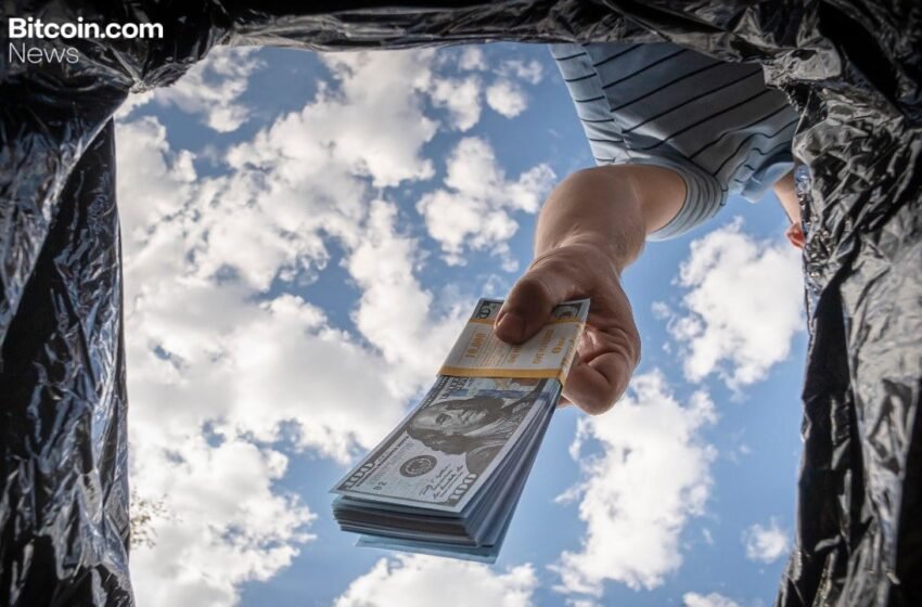 Russia Hits 95% De-Dollarization in Settlements With China and India