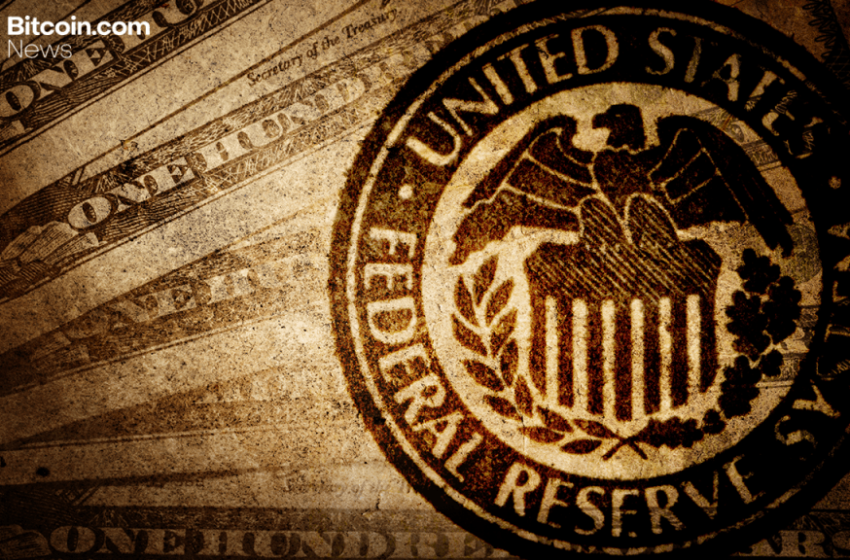  Fed Officials Split as Markets Price in December Rate Cut