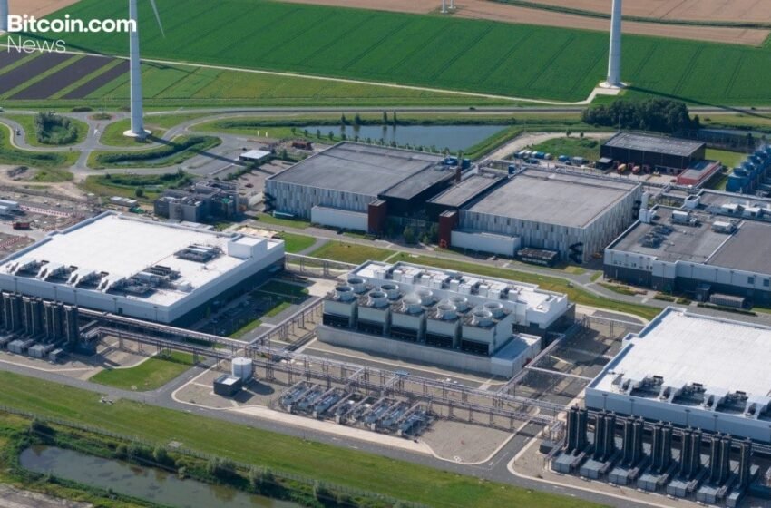  Microsoft Details AI’s Next Barrier: Data-Center Power Availability