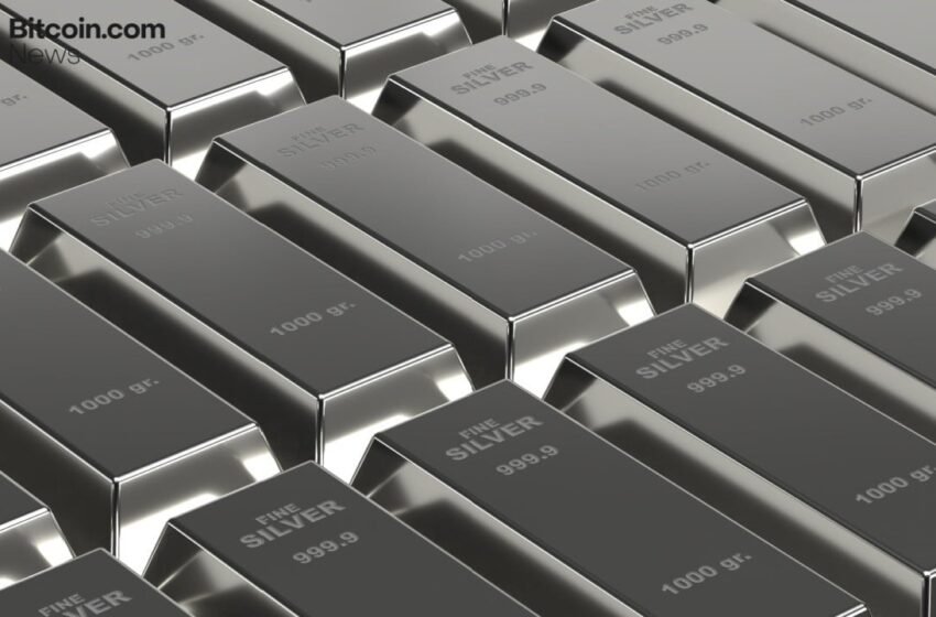  Retail Shifts to Silver: Purchase Lines Observed in Singapore