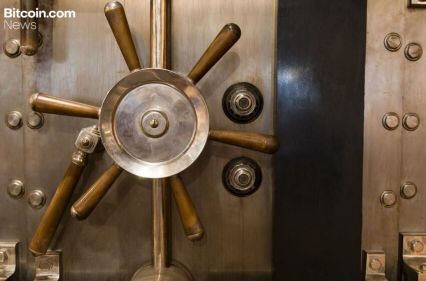  Falcon Finance Introduces Dollar‑Yield Bitcoin Vault, Expanding Stablecoin‑Based Income Options