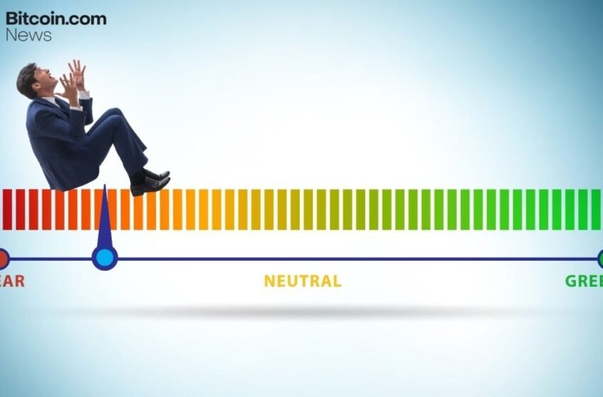  Bitcoin Retreats Below $68,000 Amid ‘Extreme Fear’ and Analyst Downgrades