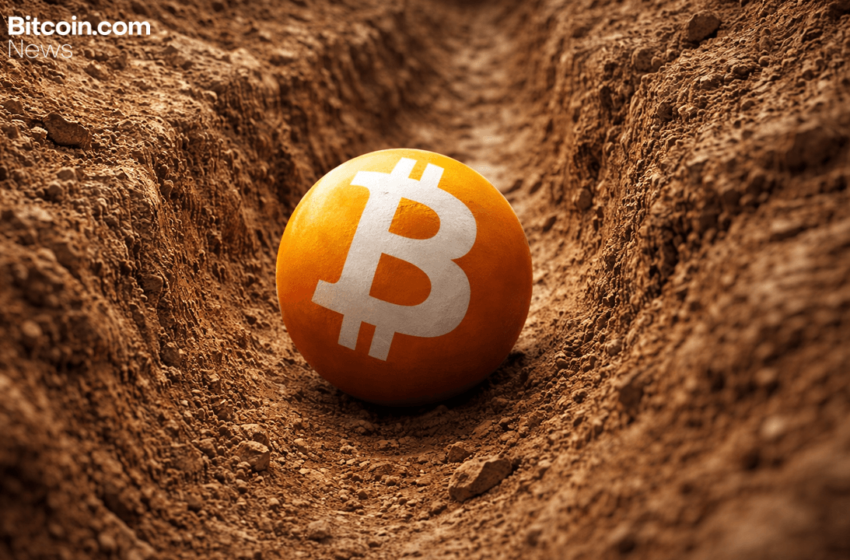  Bitcoin Drifts in Tight Range With Downtrend Still Intact