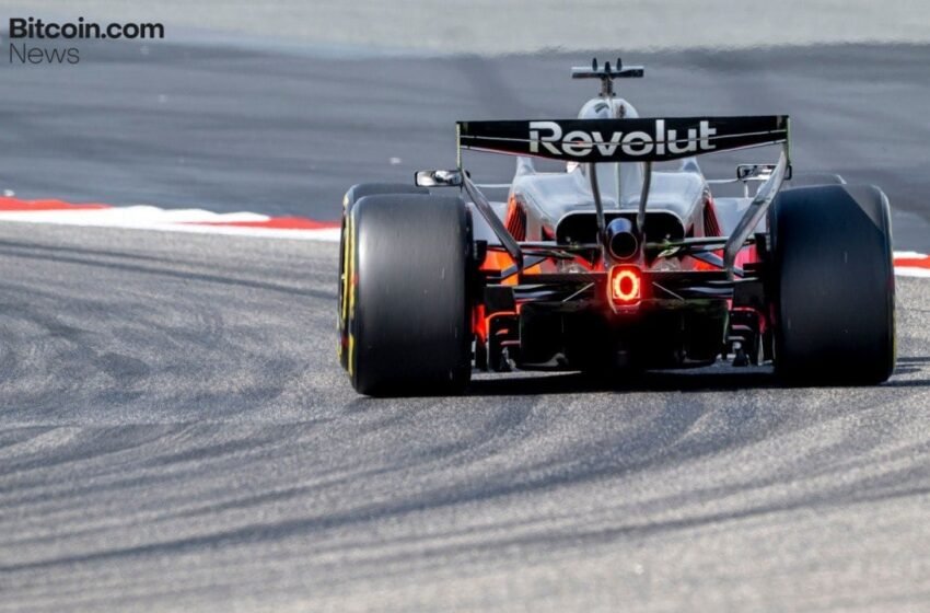  Revolut Launches Full UK Banking Services After Securing Regulatory Approval