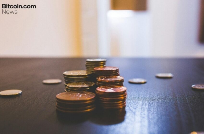  Whale Wallets Stack $4.3M in Chainlink and Dogecoin Longs, $8M+ in Pending Orders