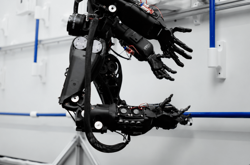  A Four-Armed Robot for Zero-Gravity Work Could Save $140,000 an Hour – Bitcoin News