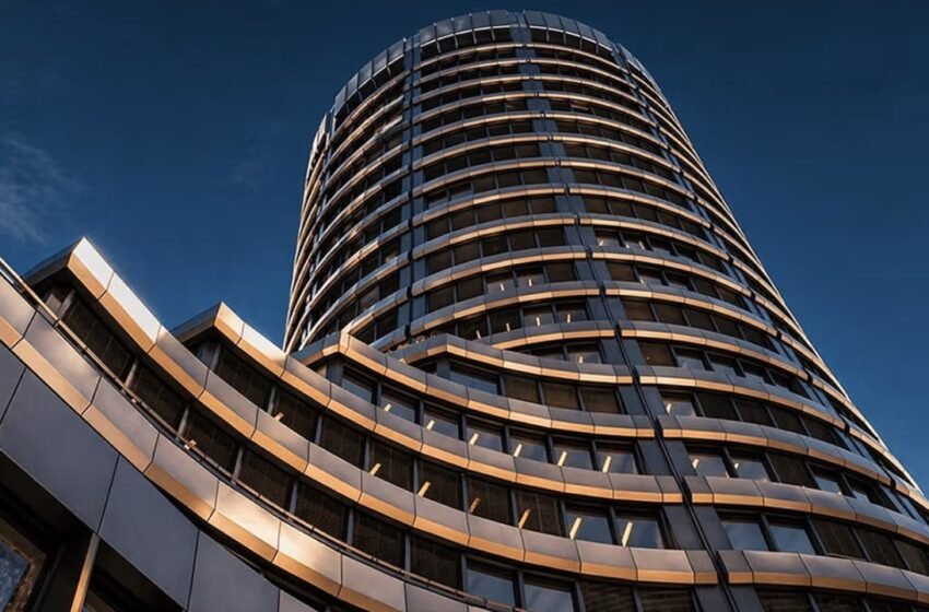  6 Senators Challenge 1,250% Bitcoin Capital Rule They Say Blocks Banks From Crypto