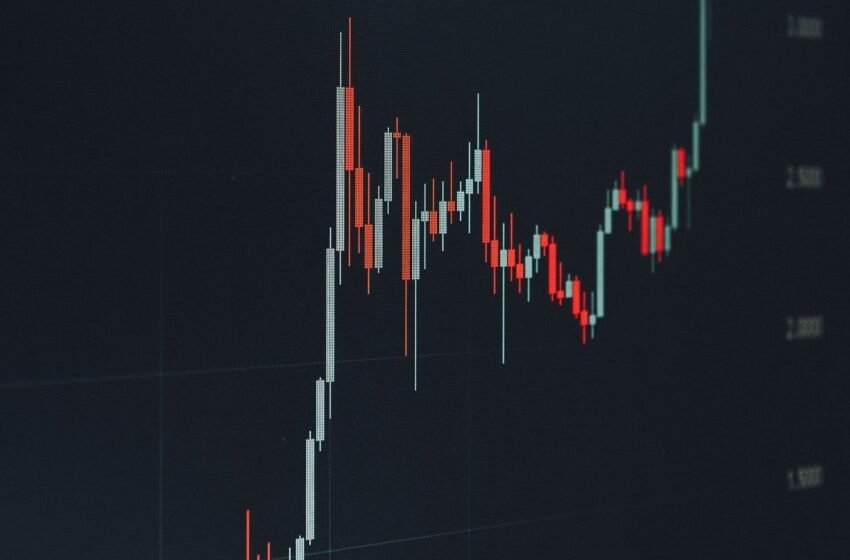  Bitcoin’s Bounce to $64,000 Wipes out $320 Million in Crypto Shorts in 15 Minutes