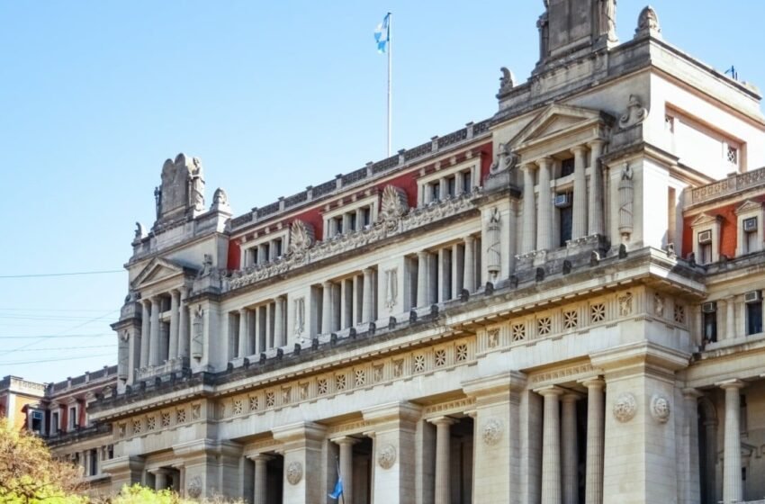  Argentina’s Probe Into Libra Token Frozen Over Lack of Tech Tools