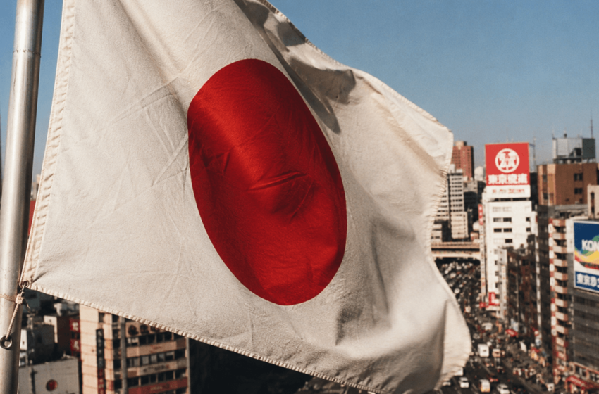  Japan’s National Business Corporate Pension Fund Plans 1% Crypto Bet to Hedge Dollar Decline