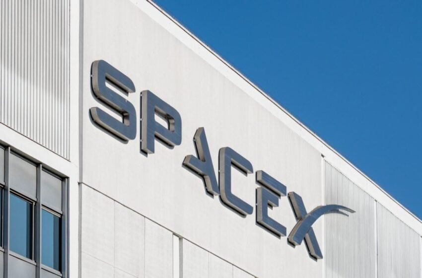  SpaceX Could Enter Major Index Funds Within Weeks After Trillion-Dollar IPO