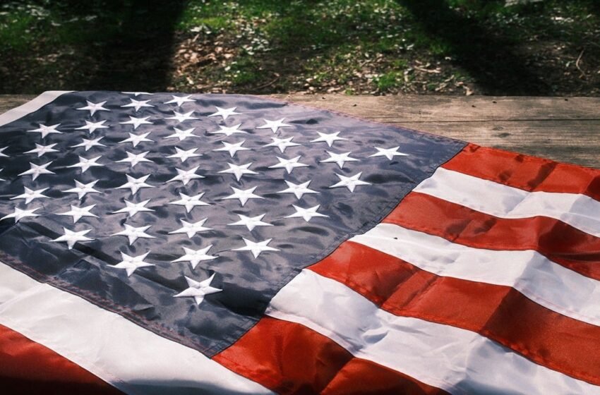  Crypto Becomes America’s Top Corporate Political Donor With $189 Million Poured Into 2026 Midterms
