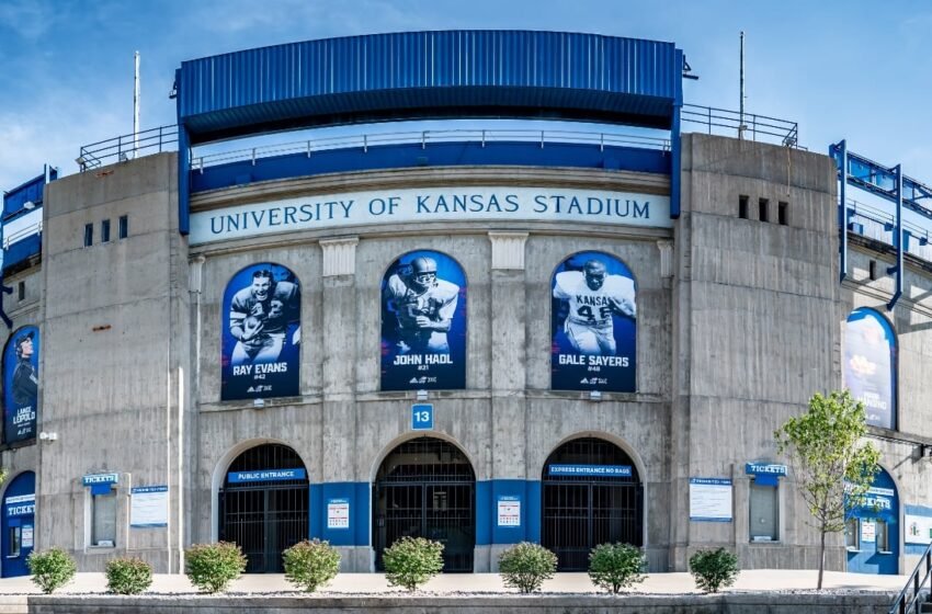  Ripple Brings XRP to Jayhawk Uniforms in First Major College Crypto Jersey Sponsorship