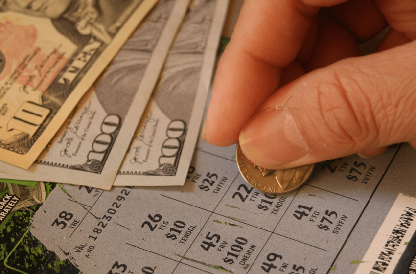 Toledo, Ohio Resident Wins Two Scratch-off Jackpots in a Single Day, Nets $384,562 After Taxes