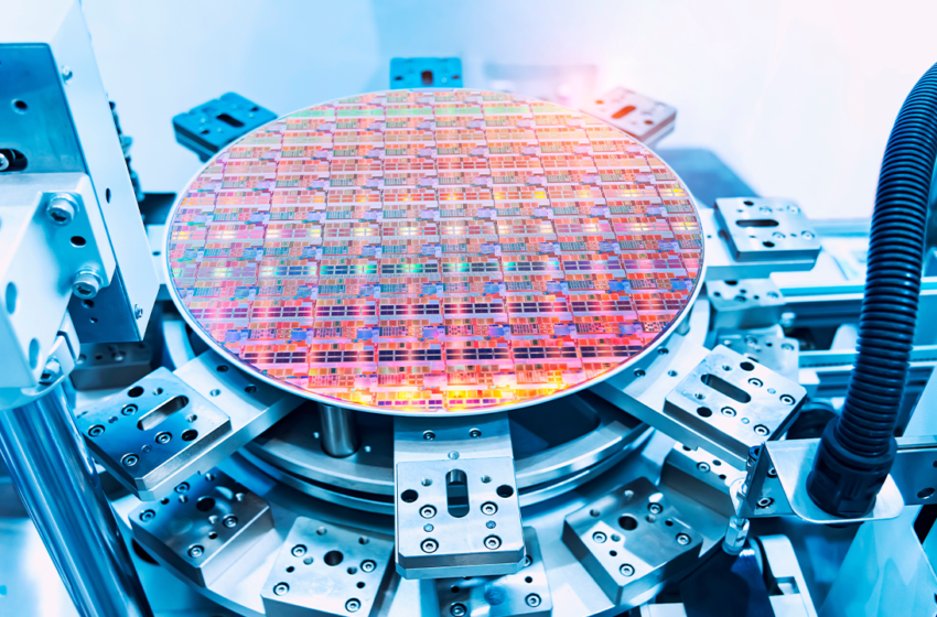  China Says It Cracked the Chipmaking Tech the West Spent Billions Trying to Keep From It
