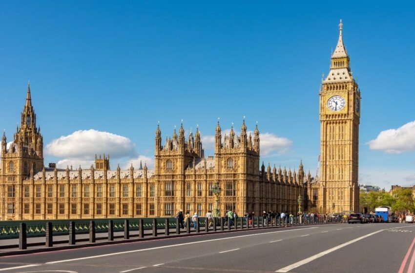  Ethics Probe Resumes After Pro-Crypto Farage Wins By-Election