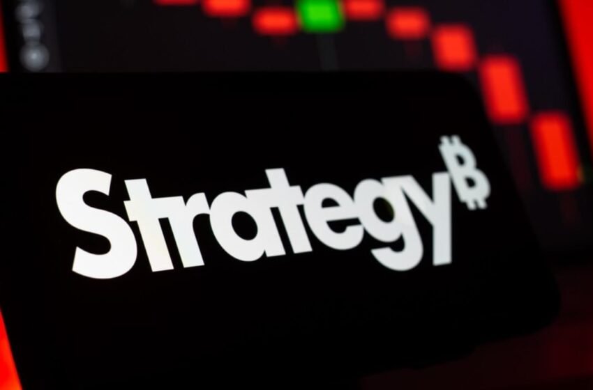  Strategy Completes Third Bitcoin Sale of 2026, Keeps 842,138 BTC – Bitcoin News