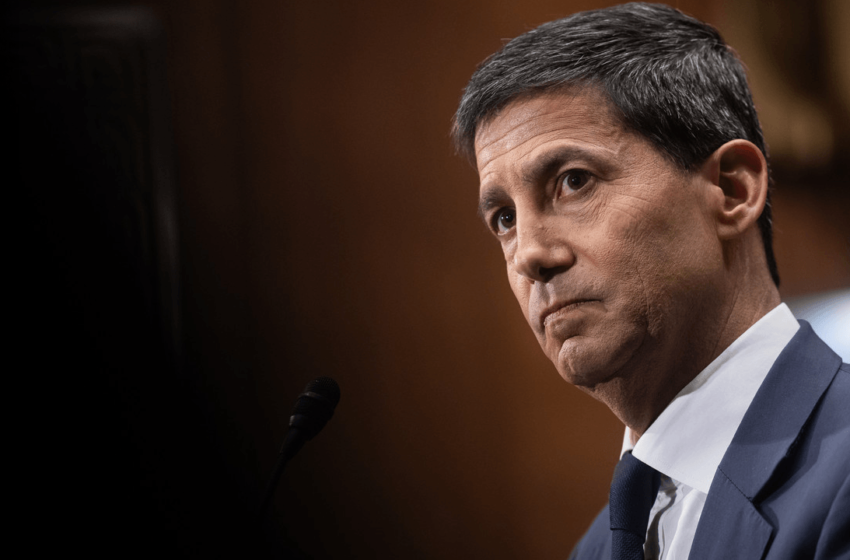  Sticky Inflation Strikes Again as Fed Faces Stagflation Trap