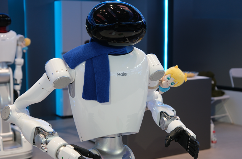 You Can Now Rent a Humanoid Robot in China for $443 a Day. Thousands Already Have