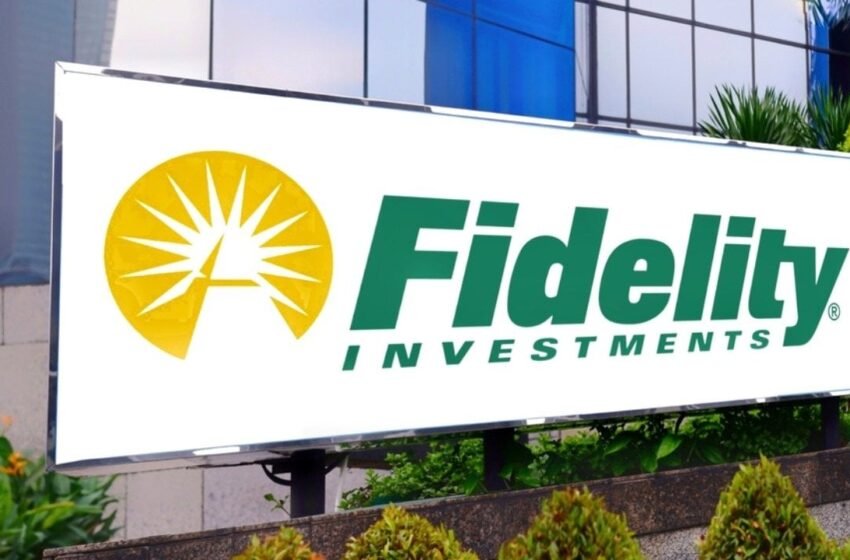  Fidelity Drives $433M Bitcoin ETF Surge as Bitcoin’s Price Tops $80K