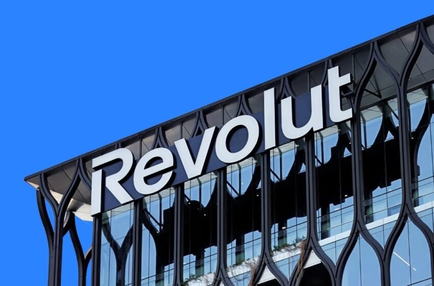 Revolut Leaks Customer Data to Hackers Posing as State Agency
